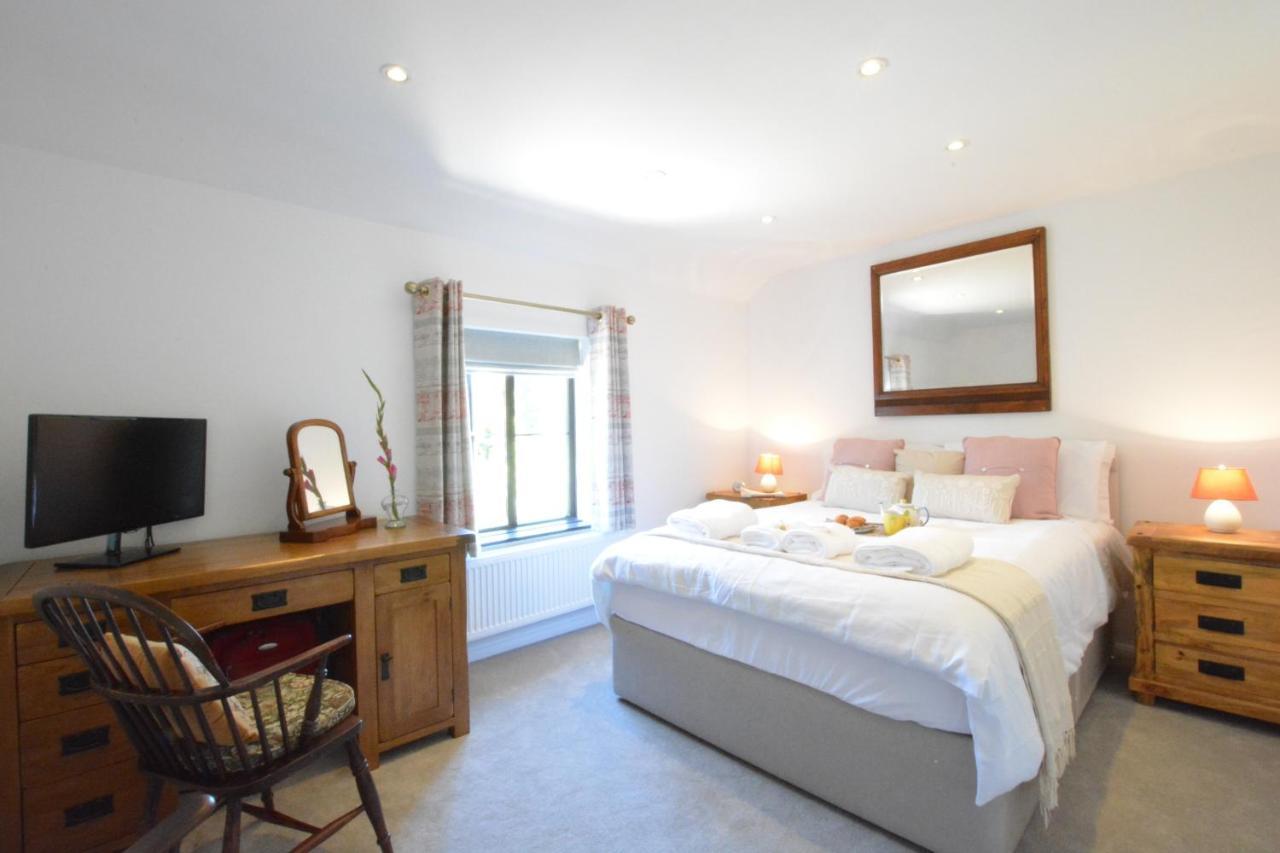 Pine Cottage Woodbridge Ngoại thất bức ảnh