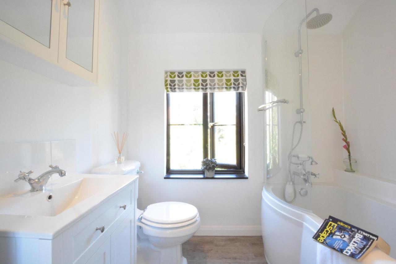Pine Cottage Woodbridge Ngoại thất bức ảnh